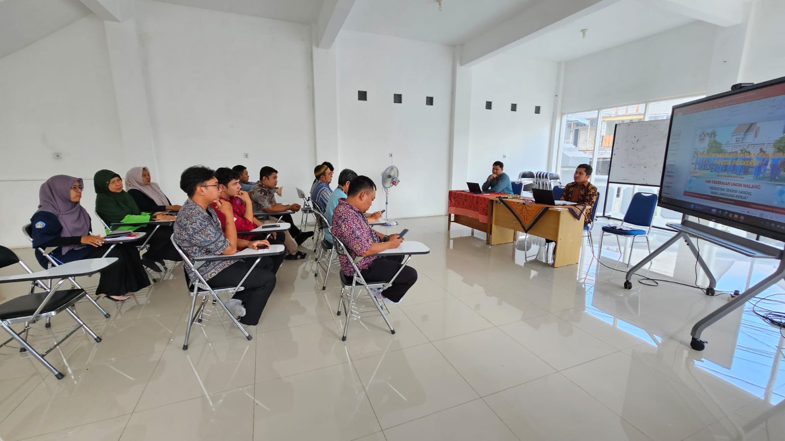 SMK PU Gelar Rapat Evaluasi dan Penutupan Prakerin Tahun Pelajaran 2025/2026