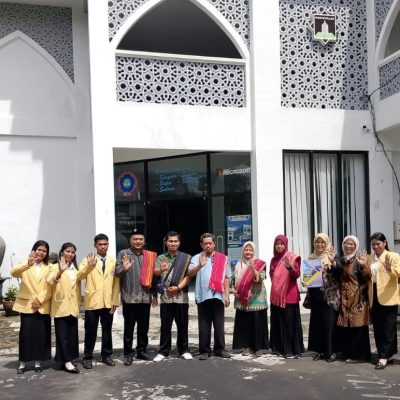 PPL Mahasiswa Univ. Wisnuwardhana di SMK PU Malang