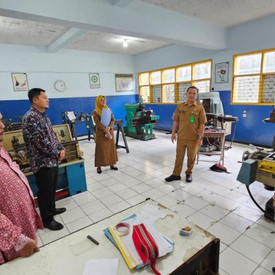 Supervisi Peninjauan untuk Perpanjangan Izin Operasional SMK PU Malang
